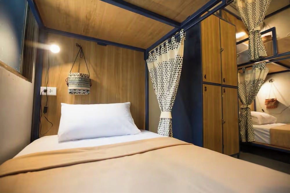 Arawana Hostel Silom 1