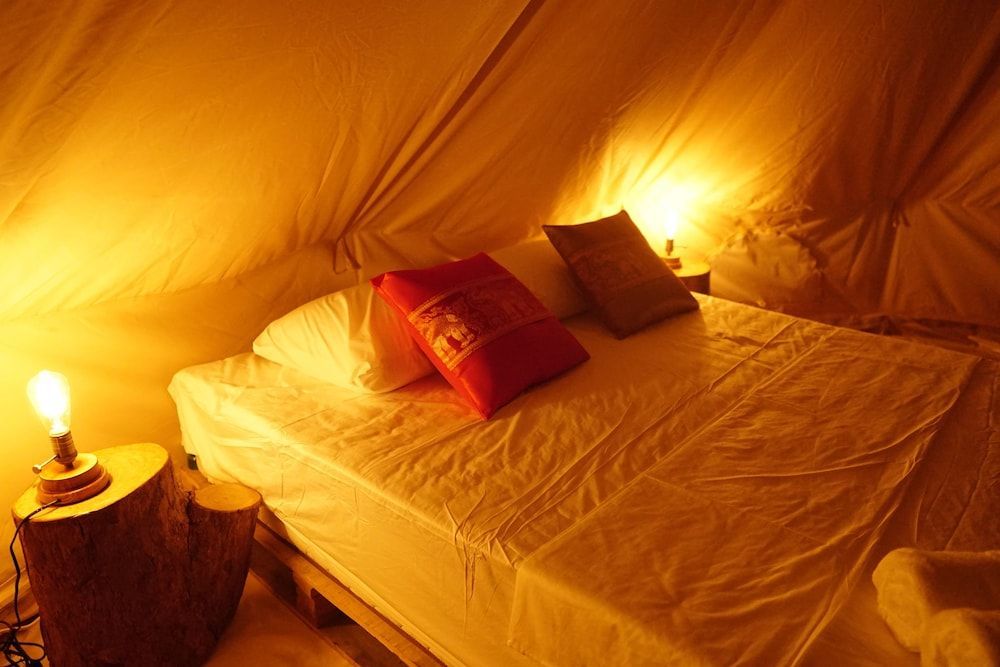 Roost Glamping - SHA Certified 2