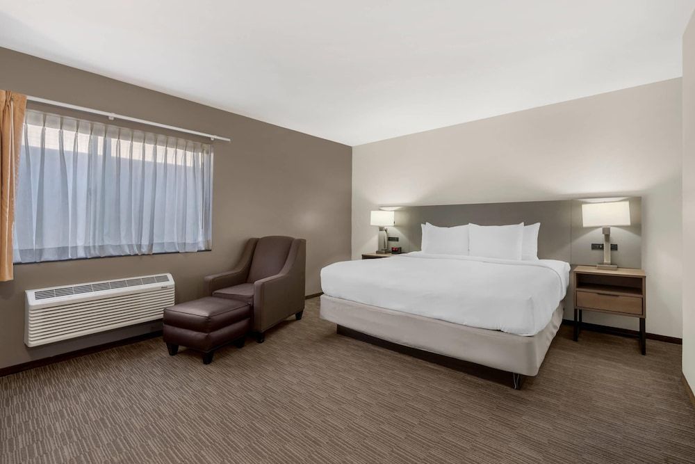 Comfort Inn Cockatoo Near LAX Airport 1