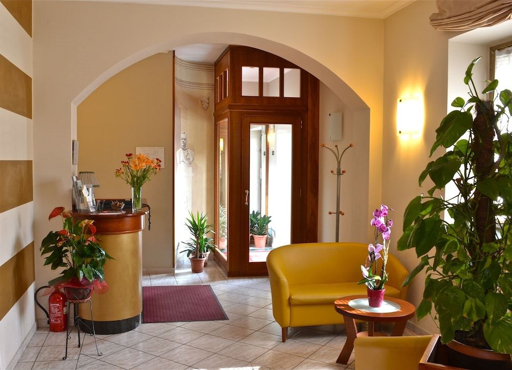 Hotel Cavour 1