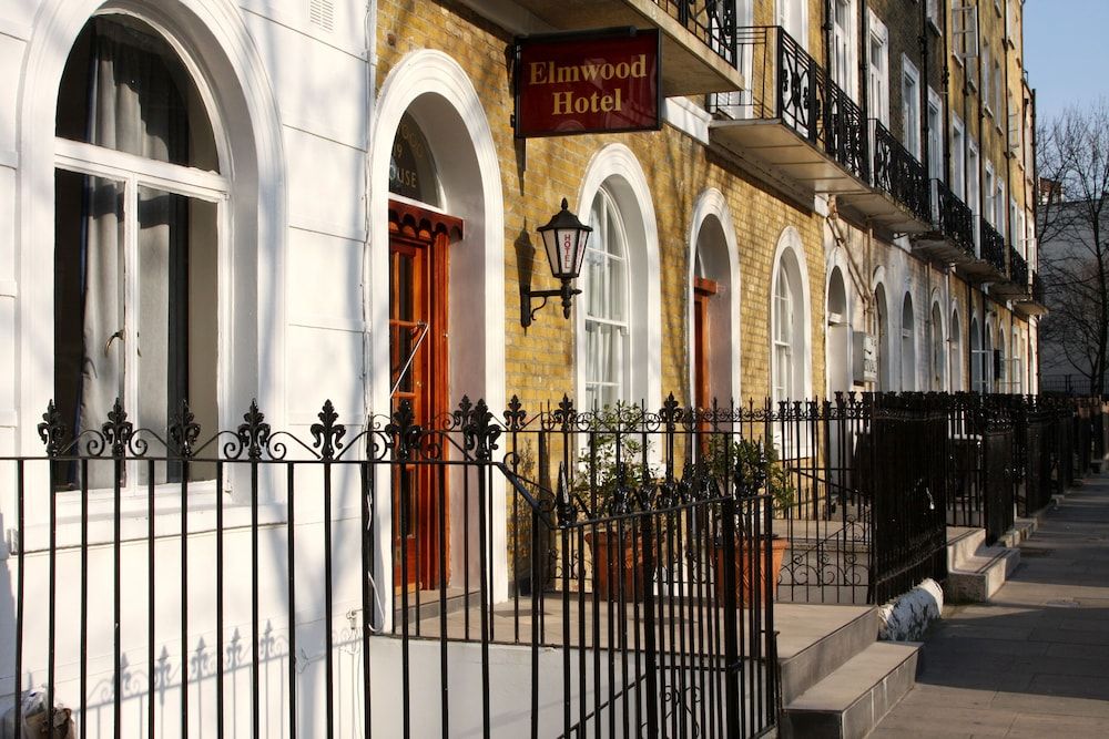 Elmwood Hotel 1