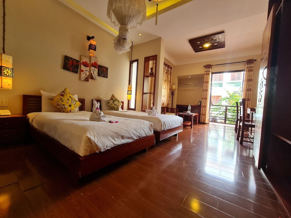Long Life Riverside Hotel & Spa 2