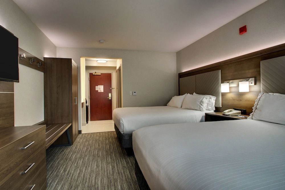 Holiday Inn Express DURHAM - (UNH) by IHG 2