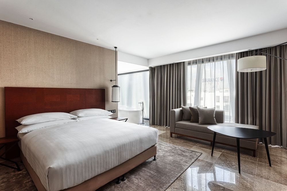 Tunis Marriott Hotel 1