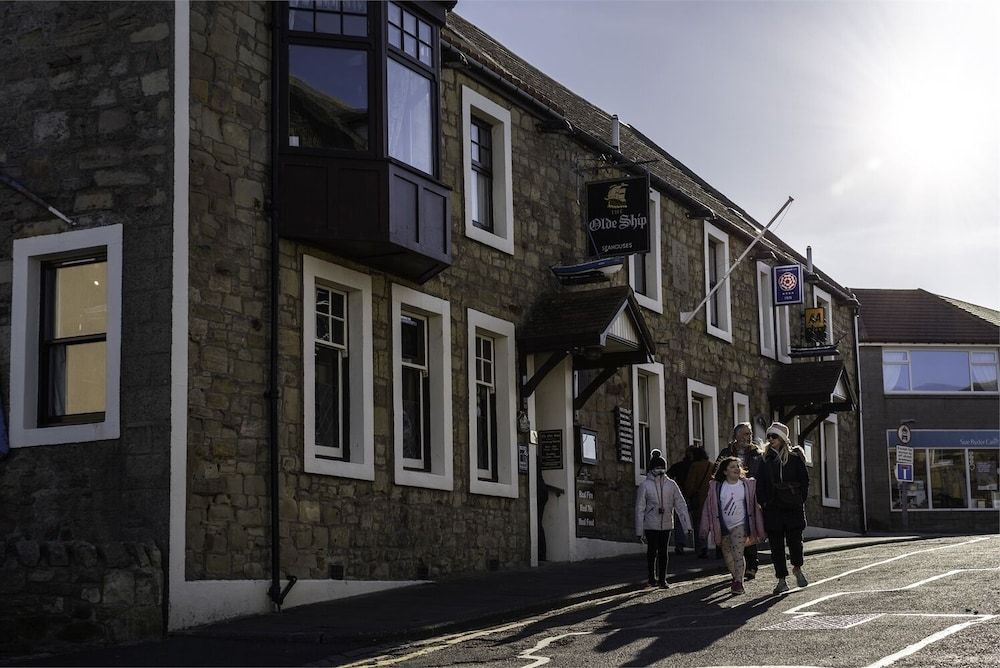 The Olde Ship Inn 1