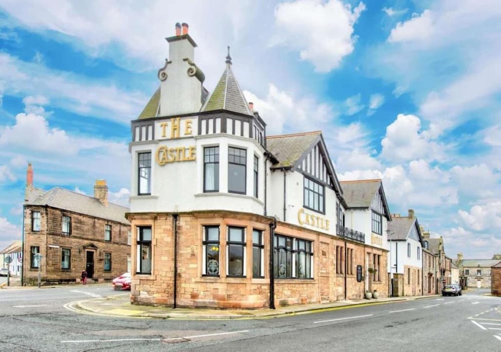 The Castle Hotel 1