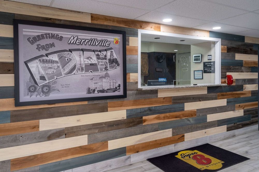 Super 8 by Wyndham Merrillville 2