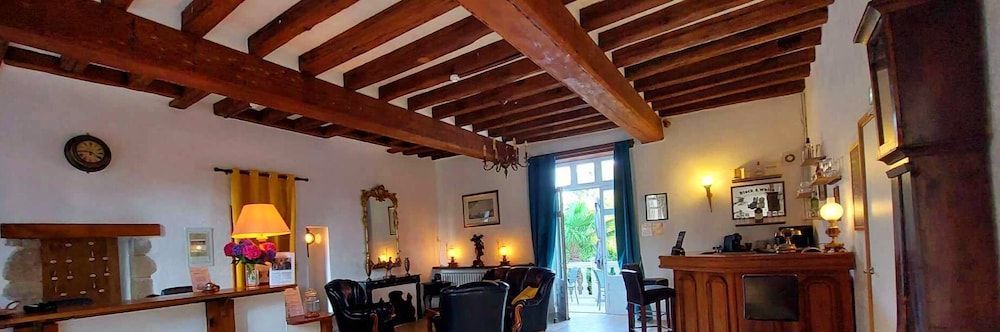 Hôtel De La Barbacane 2