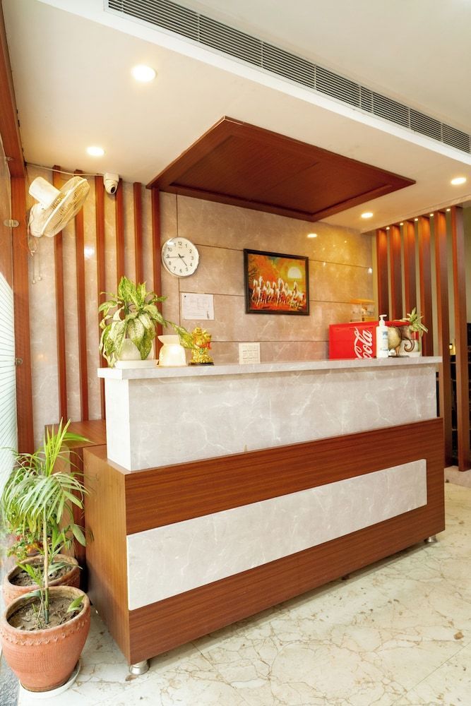 Hotel Tarry Town 1