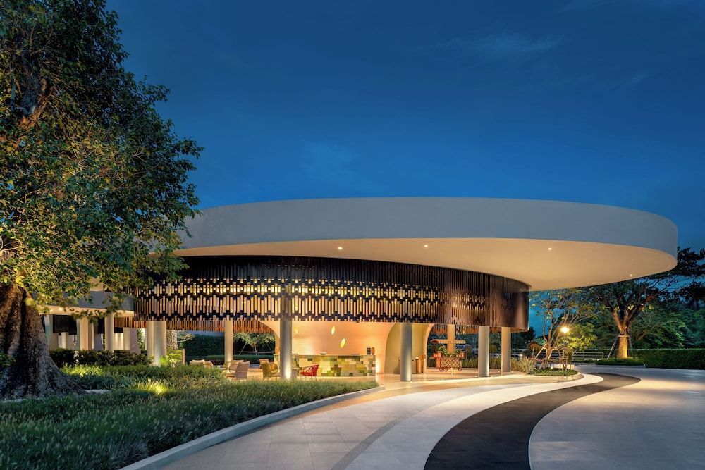 Mercure Rayong Lomtalay Villas & Resort 2