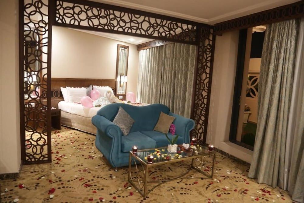 Violet Al Azizia Hotel MASJID Al Qatari 2