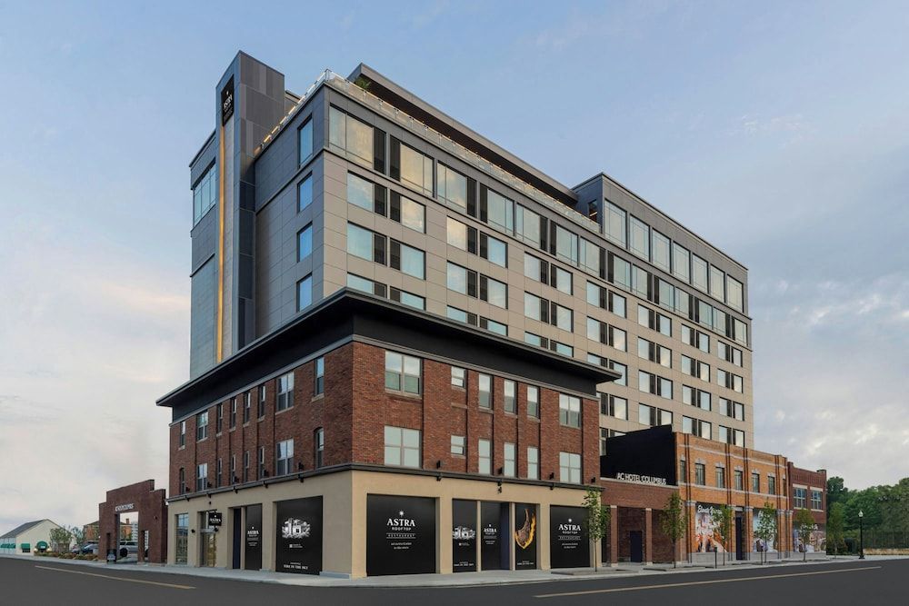 AC Hotel by Marriott Columbus Downtown 1
