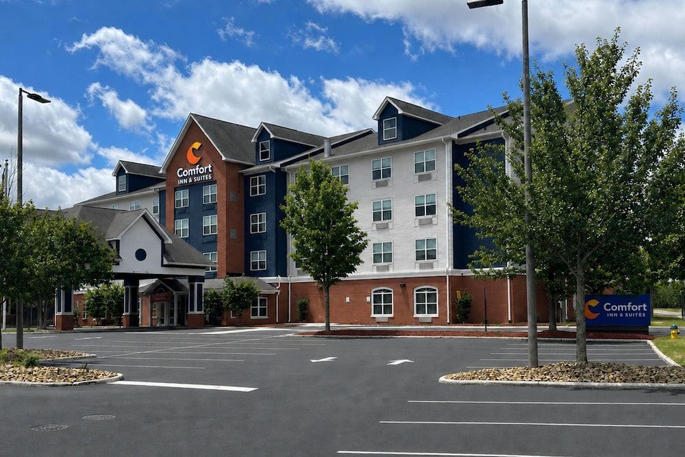 Comfort Inn & Suites Concord - Kannapolis 1