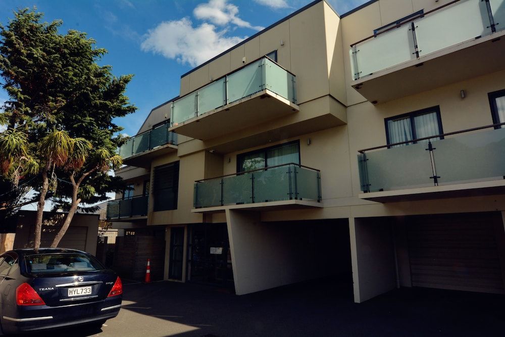 Beachlife Apartments 1