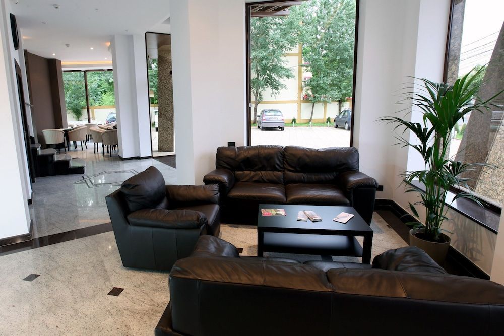 Ambiance Hotel 2