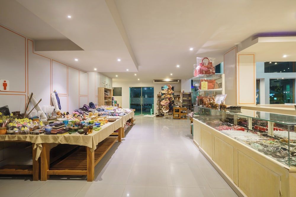Chabana Kamala Hotel 2