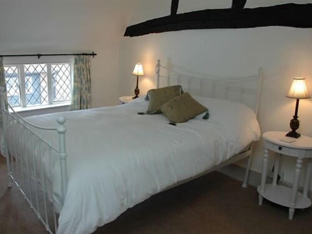 The Brocket Arms 2