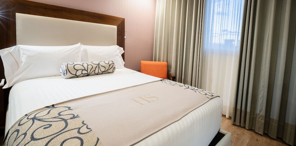 HS HOTSSON Hotel Queretaro 2