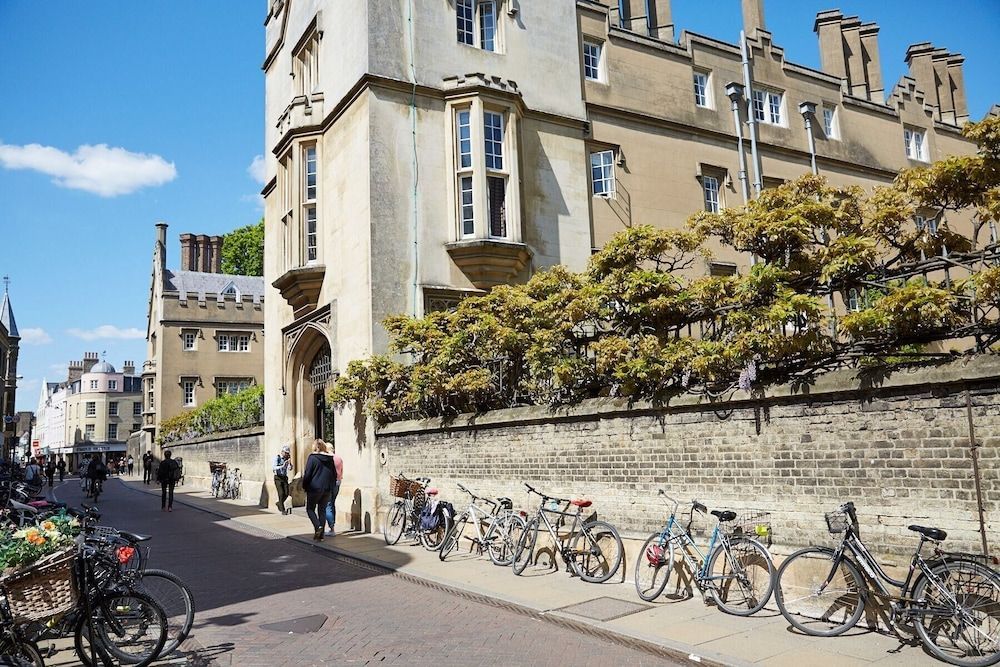 Sidney Sussex College, Cambridge 1