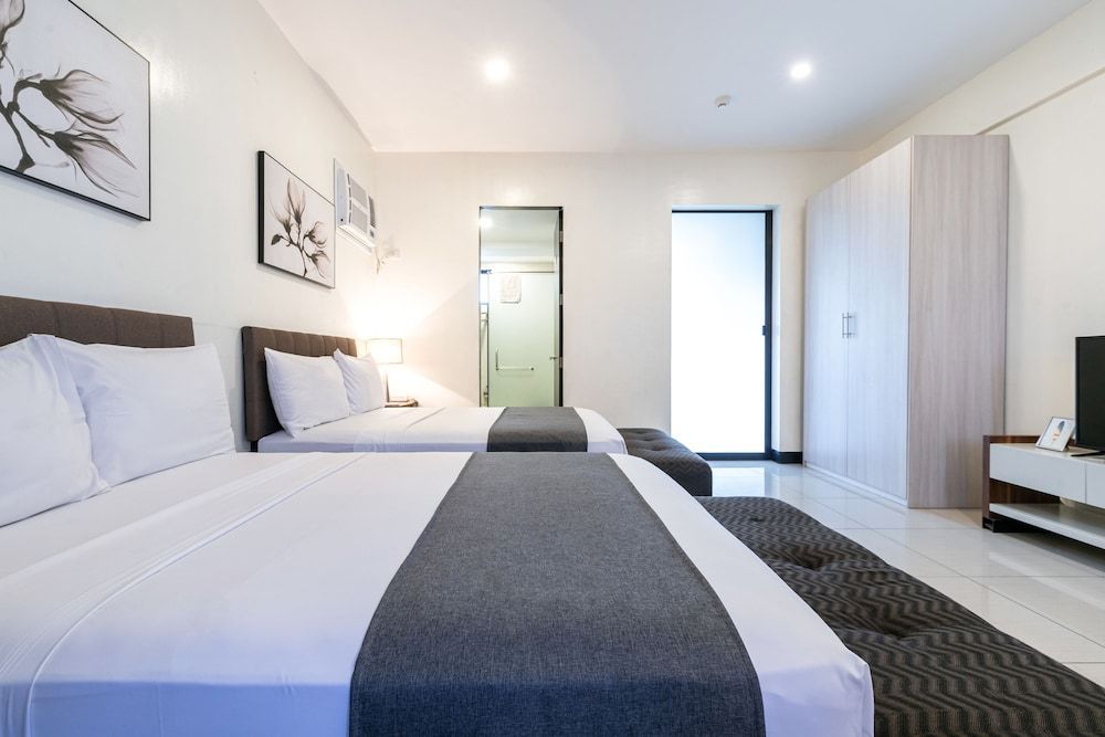 Artemis Place Makati Hotel 1