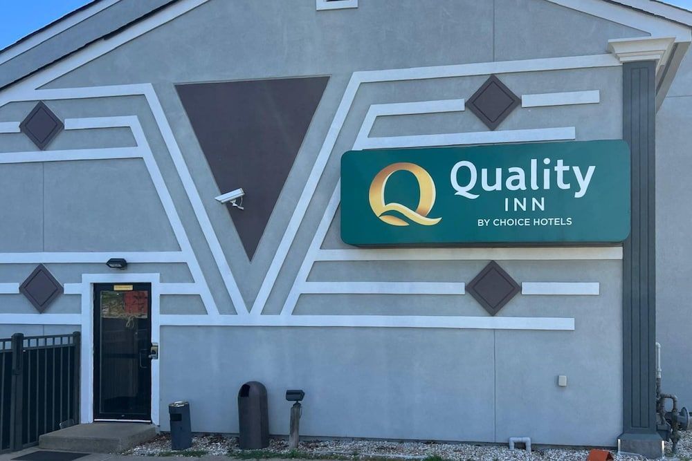 Quality Inn Plainfield I-395 1
