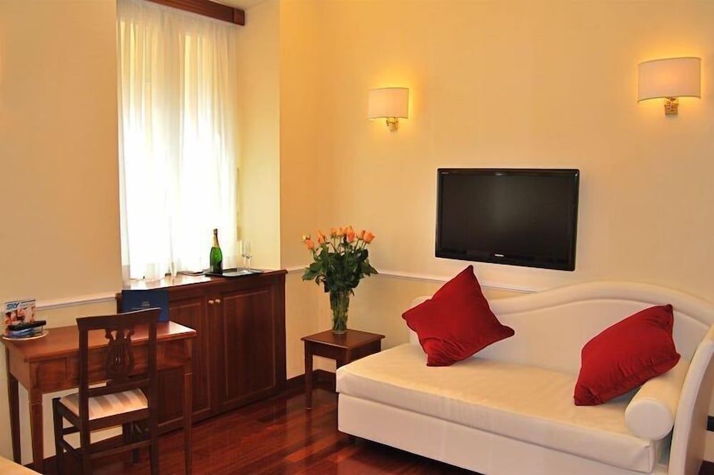 Luxury Ludovisi Rooms 2
