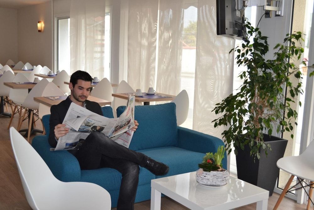 Brit Hotel Les Alizes 2