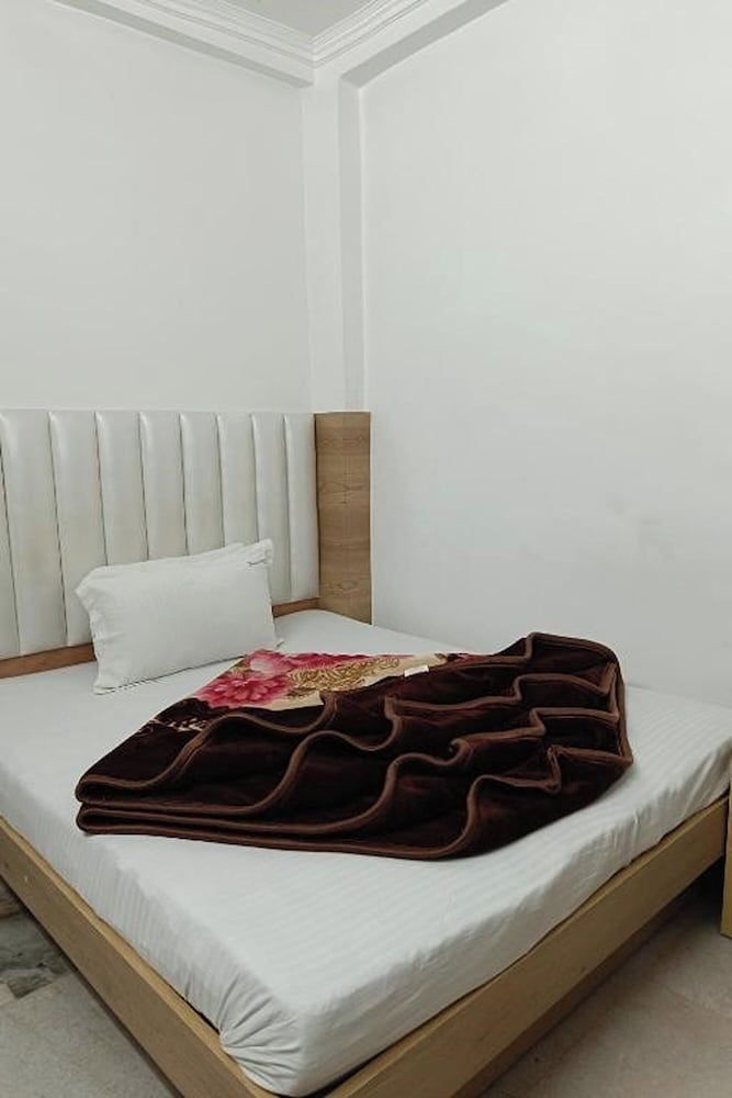 Hotel Shree Sai Dham 2