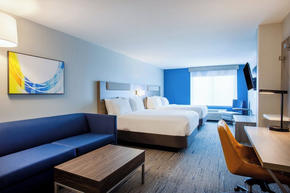 Holiday Inn Express & Suites BRADENTON EAST-LAKEWOOD RANCH by IHG 1