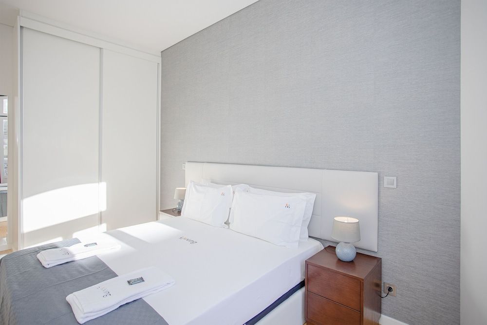 Liiiving-Mouzinho Residence Apartment 3F 1