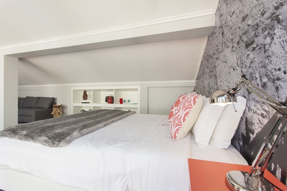 Emporium Lisbon Suites 2