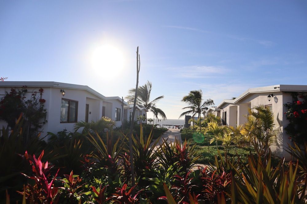 Playa Esperanza Resort 1