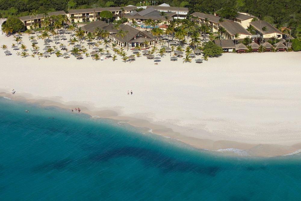 Manchebo Beach Resort and Spa 1