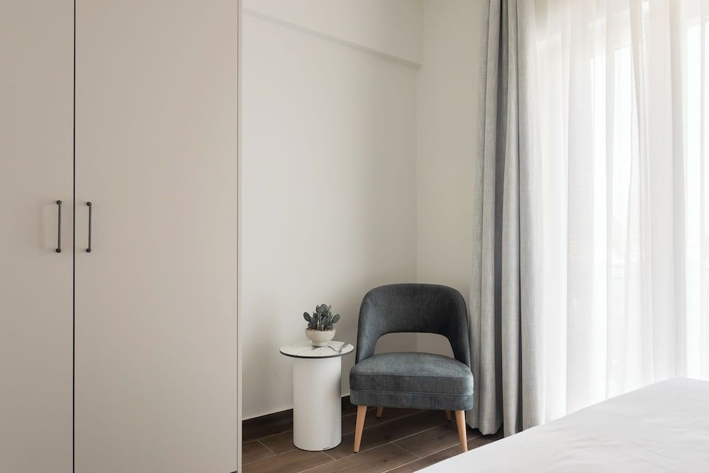 KLEO by Zoia Living 2