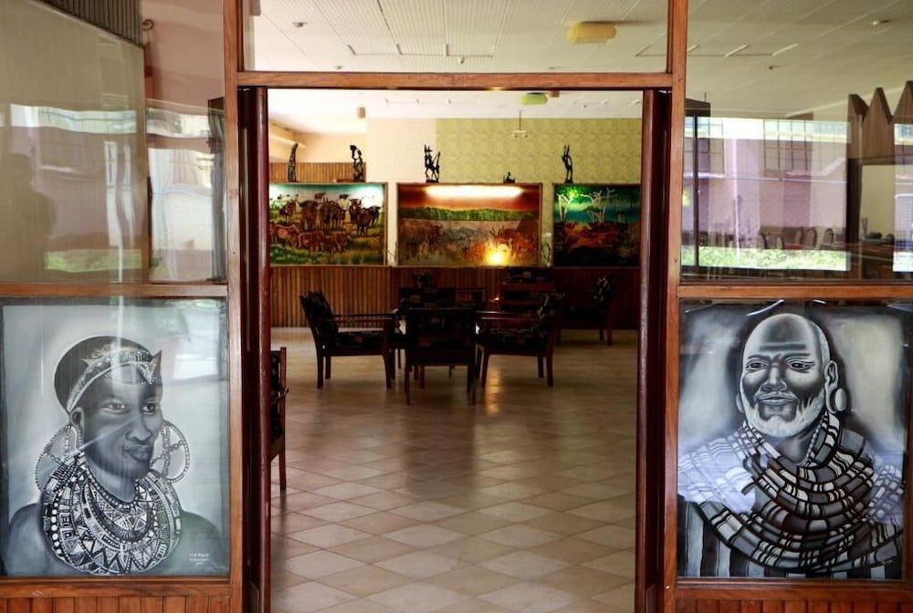 Equator Hotel 2