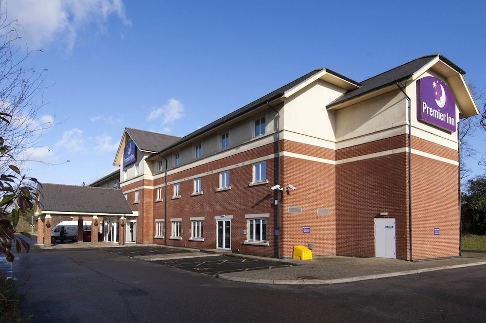 Premier Inn Gatwick Crawley Town West 1