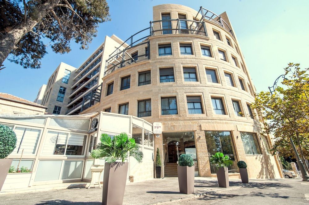 Litov Hotel 1