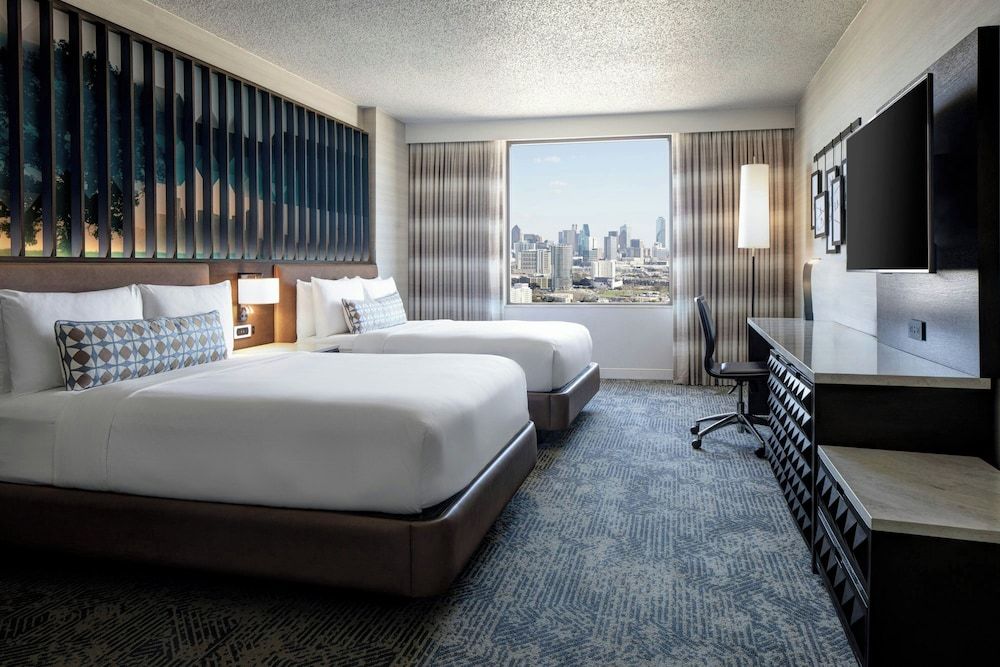 Renaissance Dallas Hotel 1