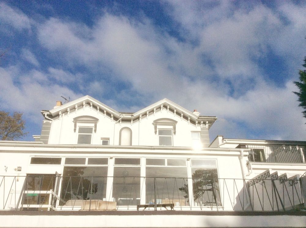 OYO Inglewood Palm Hotel, Abbey Sands Torquay 2
