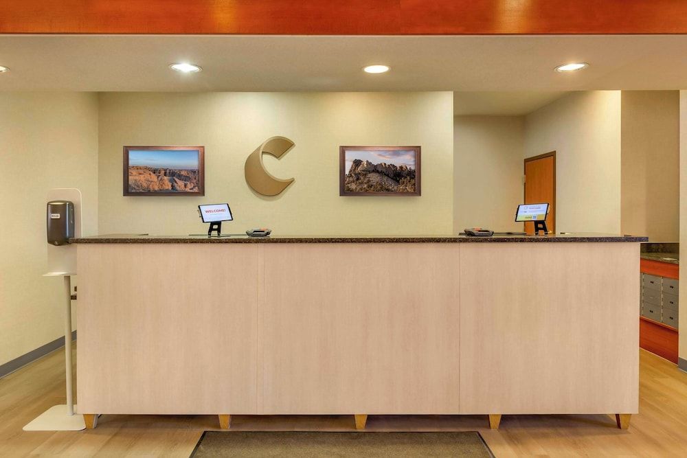 Comfort Inn & Suites Rapid City near Mt. Rushmore 2