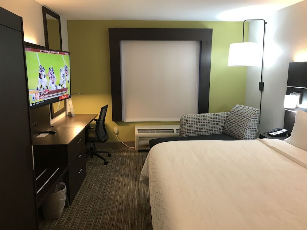 Holiday Inn Express ALLENTOWN NORTH by IHG 2