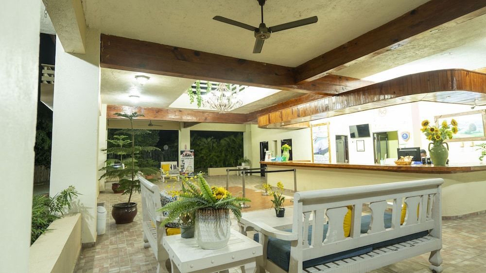 Jarabacoa River Club & Resort 2