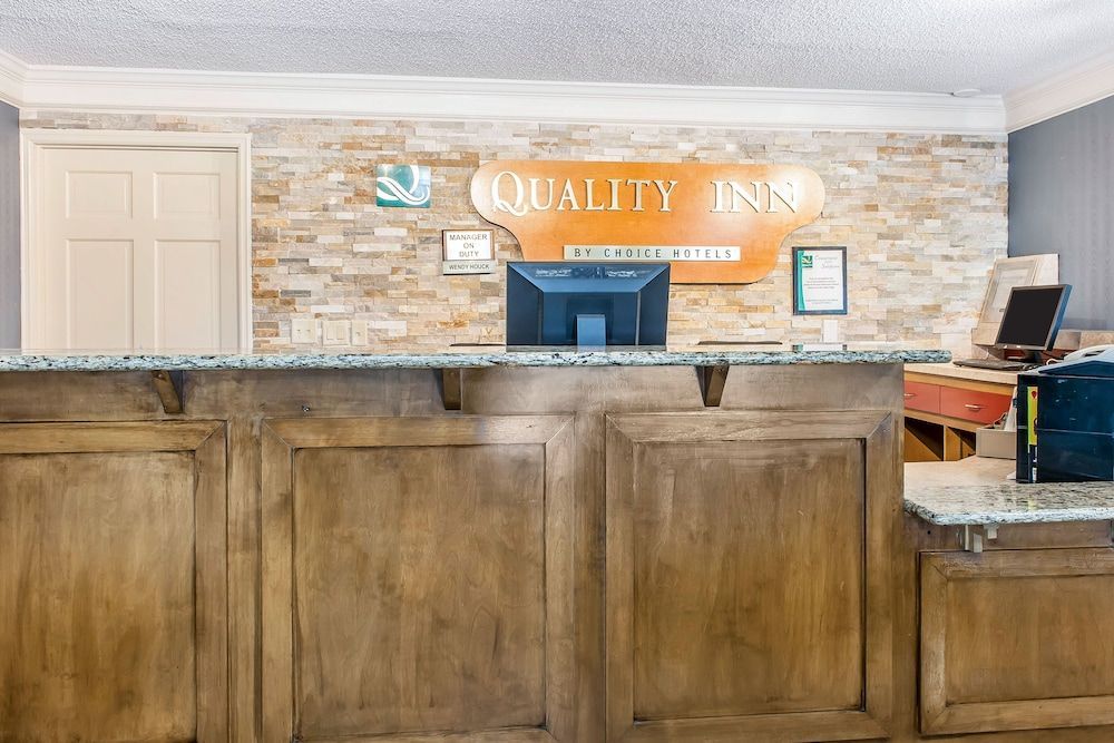 Quality Inn Findlay 2