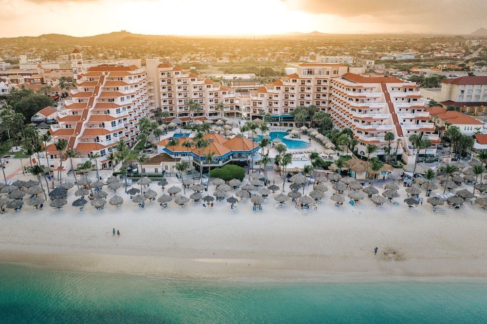Playa Linda Beach Resort 1