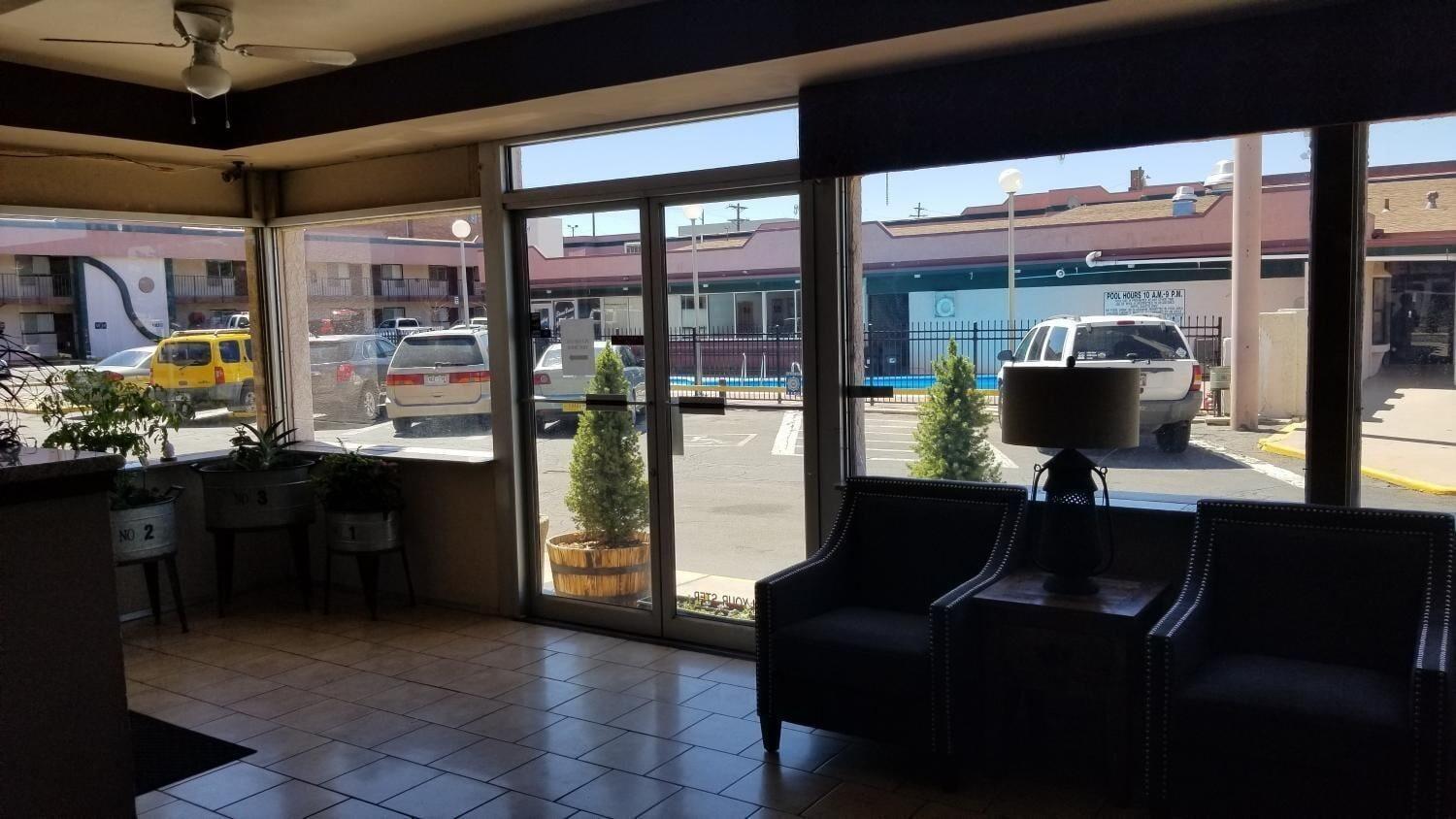 Santa Fe Inn Pueblo 1