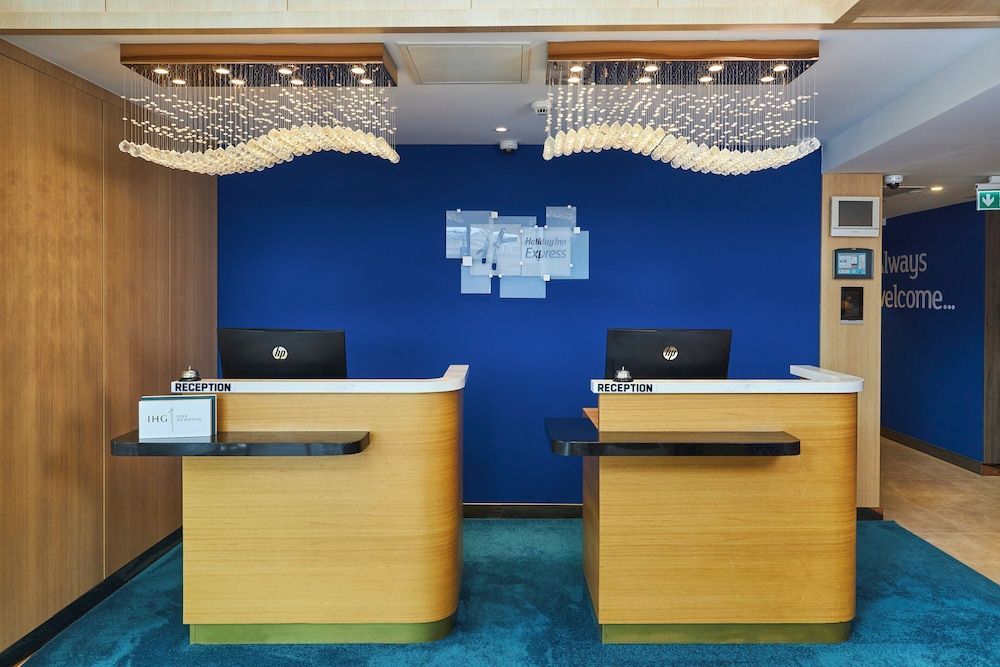 Holiday Inn Express Istanbul - Airport Arnavutkoy by IHG 2