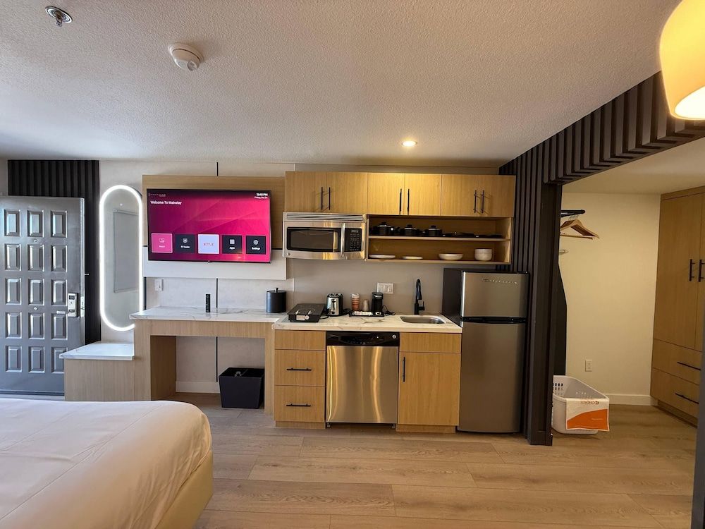 MainStay Suites Victorville - Hesperia 1
