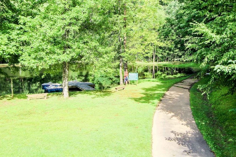 Alpine Crest Resort 1