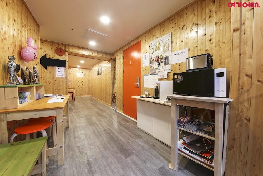 Seoul Station R Guesthouse 2