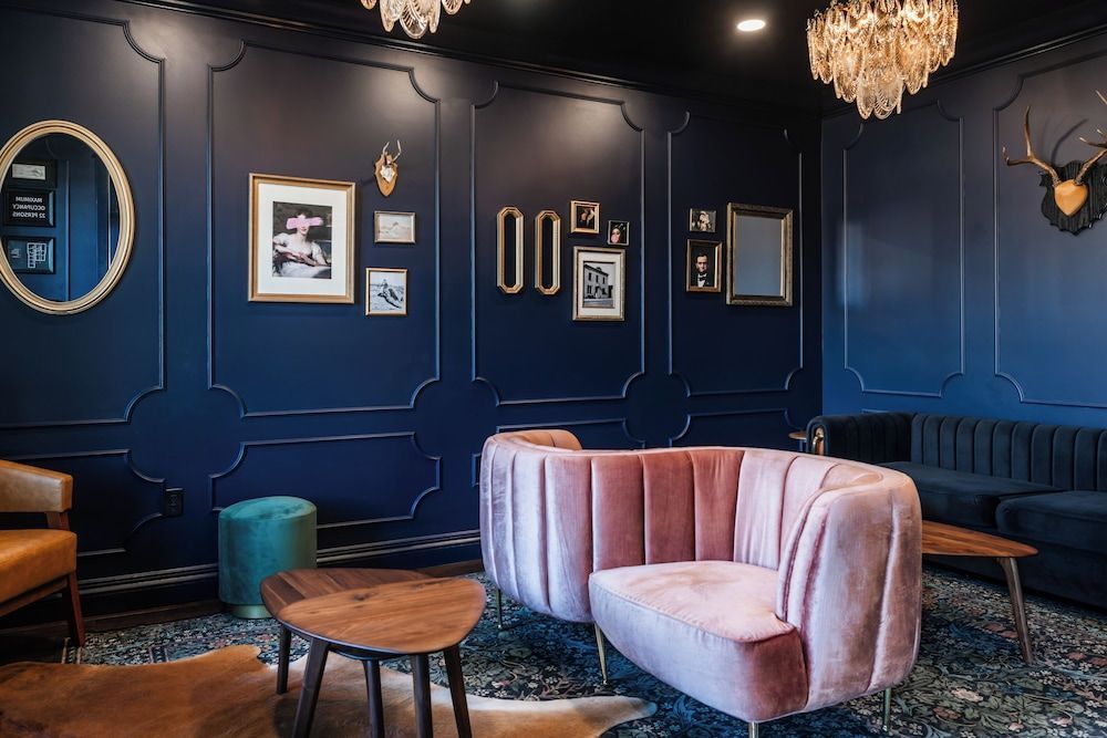 The Hotel Melrose 2